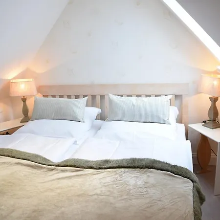 Hafenstrasse 4, Whg. 4 *